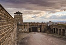 Treno per la Memoria. Viaggio a Mauthausen per 50 studenti organizzato da Cgil Mantova