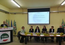 Molestie al lavoro per una donna su due