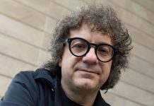 Le note di Remo Anzovino sul palco del Bibiena