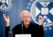 Morto a 94 anni il Premio Nobel Peter Higgs, scoprì il bosone