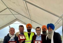 Sikh in festa e Bottani offre uno spazio alla fiera delle Grazie