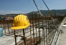 Cade da 4 metri: muore operaio 55enne in un cantiere ad Asola