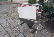 Piovono buche: piccola voragine in via Roma dopo l’acquazzone