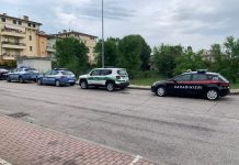Blitz nelle palazzine disabitate di via Donati: sgomberati due stranieri. Uno aveva 30 grammi di hashish