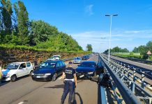 Tamponato in moto da un’auto sulla corsia di sorpasso della tangenziale