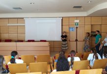 Cinque laboratori e oltre 110 studentesse per il Fab camp