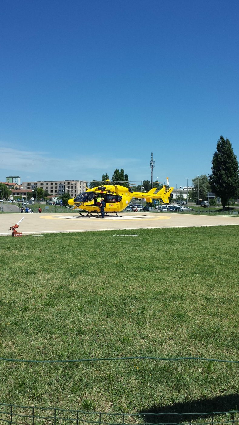 Cade in moto: 16enne di Castel Goffredo trasportato in elicottero a Brescia  | la Voce Di Mantova