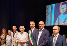 Castiglione, il Luigi d’Oro 2024 all’artista e scultore Enos Rizzi giunta cast enos rizzi_3141264