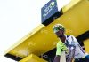 Girmay vince la 12a tappa al Tour, Pogacar resta in giallo