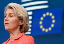 Von der Leyen “Non accetterò che gli estremisti distruggano l’Ue”