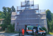 Investiti sulle strisce pedonali all’interno del Poma: ferita bimba di 2 anni