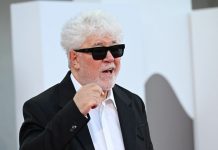 A Venezia trionfa Pedro Almodòvar, Leone d’argento a “Vermiglio”