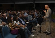 Le mille vite di Terzani narrate e cantate da Peppe Servillo