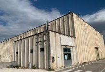 Gonzaga, infiltrazioni al Palasport: la segnalazione Palasport Gonzaga_3245634