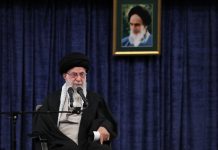 Khamenei “Israele non otterrà mai la vittoria su Hamas e Hezbollah”