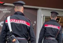 Arrestate per aver rubato cosmetici e vestiti per 2000 euro