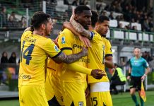 Il Parma ribalta il Venezia e vince la sfida salvezza