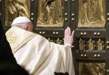 Giubileo, il Papa apre la porta di Rebibbia, “La speranza non delude”