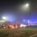 Auto contro il palo della luce su una rotonda di San Giorgio Bigar… Auto contro il palo della luce su una rotonda di San Giorgio Bigar…