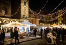 Il Comune prende tempo: luminarie con largo anticipo
