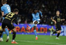 Il Napoli batte il Verona 2-0 e consolida il primo posto