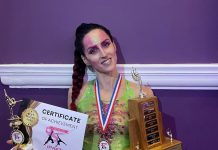 Pole dance – Karlotta Smirnov incanta il pubblico di Nottingham Carlotta Bonazzoli, in arte Karlotta Smirnov