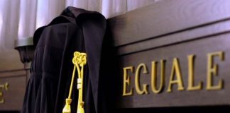 Vessazioni alla compagna anche davanti ai figli, 34enne condannato