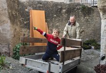 Il presepe solidale del piccolo Enea per raccogliere offerte a favore della Casa del Sole