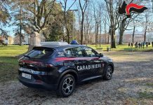 In giro in auto ubriaco e senza patente, denunciato brasiliano 56enne