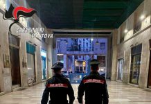 Ruba all’Esselunga: 20enne denunciata dai carabinieri
