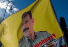 Turchia, Ocalan invita il PKK a deporre le armi