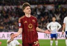 La Roma piega il Como 2-1 con Saelemaekers e Dovbyk