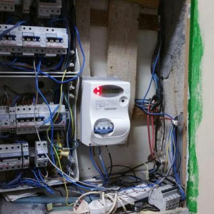 ALLACCI-ABUSIVI-ENERGIA-ALETTRICA-800x800