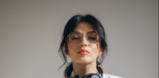 La Primavera nel guardaroba: tre look perfetti per i primi soli