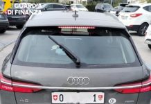 Contrabbando di auto di lusso: sequestrata un’Audi a Mantova