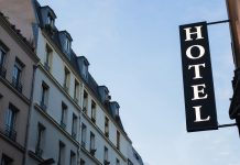 Investimenti in crescita e focus sul lusso nel mercato alberghiero