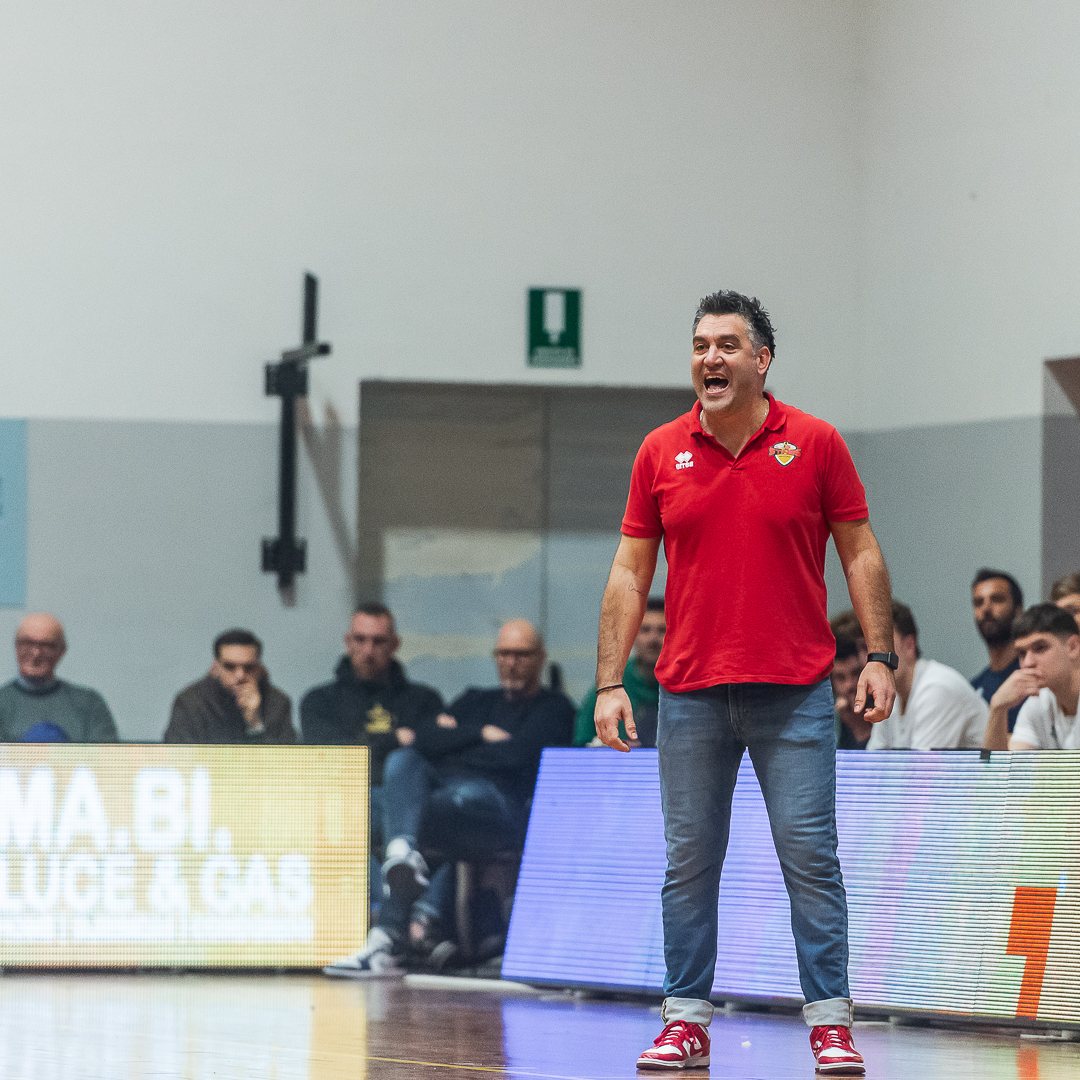 Basket serie B Int. – Romero: “Stings in emergenza ma non molliamo” Romero6