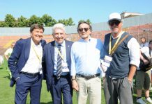 Gianluca Pecchini: “Vi racconto le Partite del (mio) Cuore” Gianluca Pecchini tra Gianni Morandi, Roberto Boninsegna e Niccolò Fabi