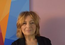 L’artista mantovana Antonella Bertoni espone a Siena durante il Palio Antonella Bertoni