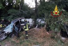 Incidente all’alba a Castiglione: 47enne sbanda nel rondò e vola in una scarpata di 10 metri