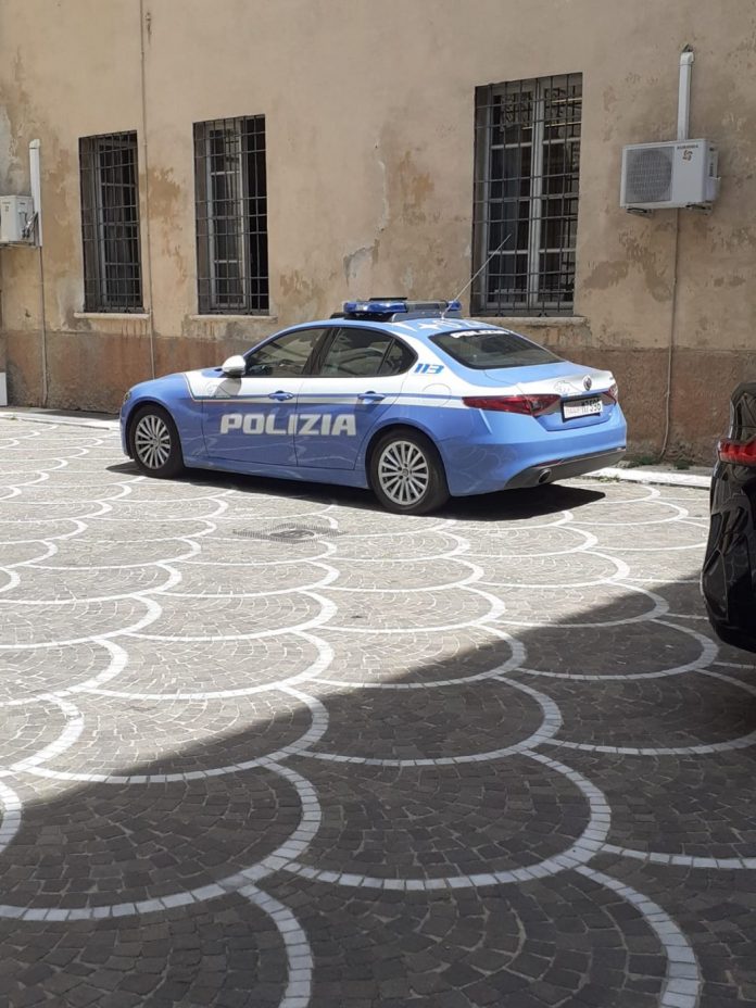 polizia tribunal