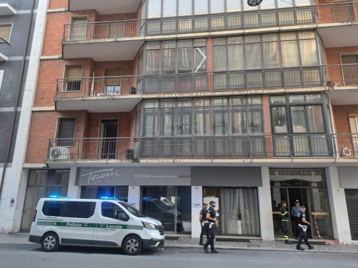 a96604d7-96f5-43aa-b6f5-ad904af35e42