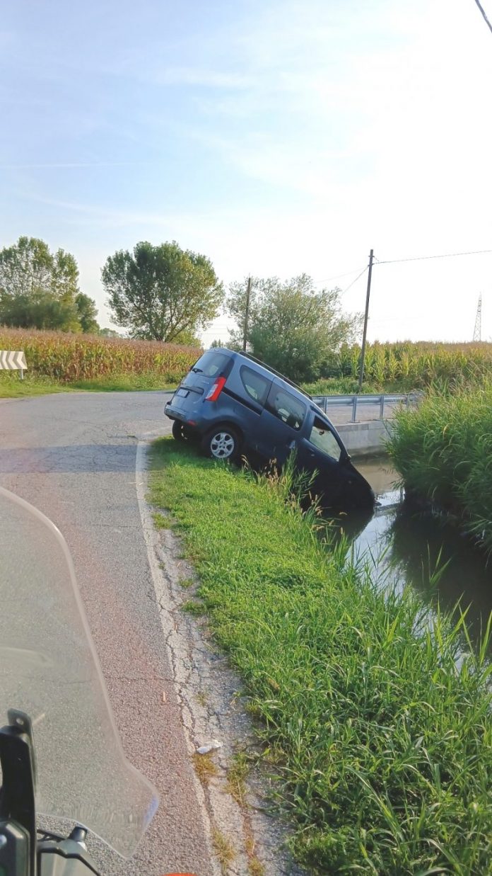 auto fosso piubega (1)_3670321