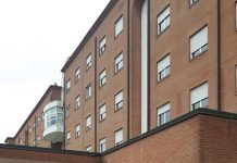 Scoppia un tubo di gas refrigerante, operaio ustionato al volto e a un braccio