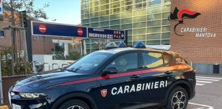 Rubarono merce e cellulari per 1000 euro in un centro estetico: denunciati 2 georgiani