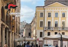 Carabinieri, intensificate le pattuglie a piedi in centro