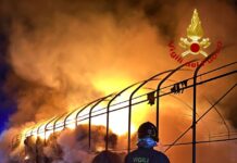 Rogo di rotoballe in un’azienda agricola di Marmirolo: danni per 100mila euro
