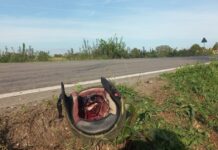 Sbalzato dalla moto finita fuori strada: grave un 64enne