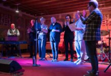 Castel d’Ario: emozioni e atmosfere “newyorkesi” alla serata-tributo per Frank Sinatra