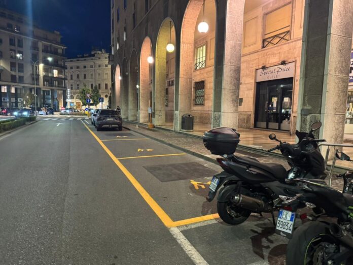 b4f6f02f-7b79-422f-9b2a-54cd8683e4ea_3692211